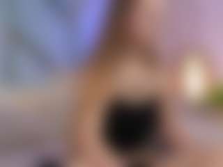 Live cam show with SilverrMoon - Lush Blonde Hair on Camsoda