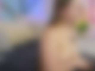 Live cam show with SilverrMoon - Cute on luckytryst.com
