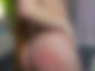 SilverrMoon's Live Sex Cam Show