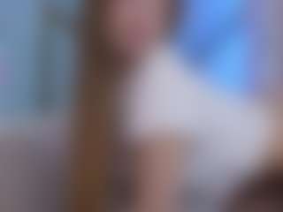 Live cam show with SilverrMoon - Lush Brown Hair on Camsoda
