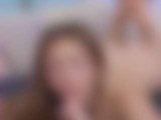 SilverrMoon's Live Sex Cam Show