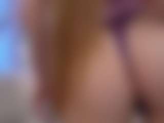 SilverrMoon's Live Sex Cam Show