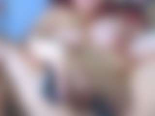 Live cam show with AMBARSEXYTITS - Red Hair on AdultVida.com