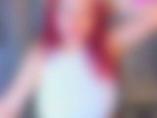 Live-camshow met AMBARSEXYTITS - Facial op Camsoda