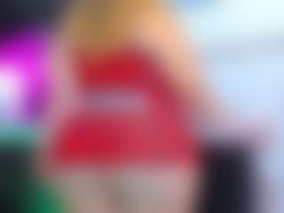 Live cam show with Emma-evaa - Public on Milfs Live
