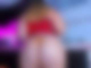 Live cam show with Emma-evaa - Big Ass Teen (18+) on Uber Horny