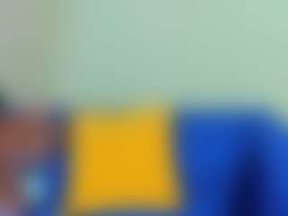 Live cam show with Emma-evaa - Blonde Hair Toys on CamSextacy