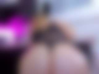 Emma-evaa's Live Sex Cam Show