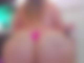 Emma-evaa's Live Sex Cam Show