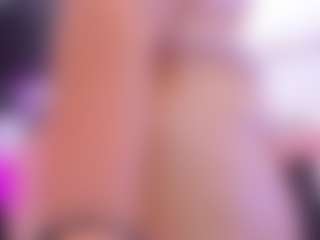 Emma-evaa's Live Sex Cam Show