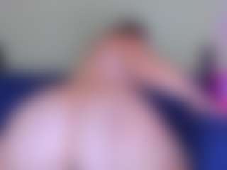 Emma-evaa's Live Sex Cam Show