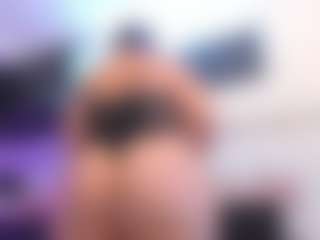 Emma-evaa's Live Sex Cam Show