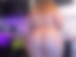 Live cam show with Emma-evaa - Blonde Hair Blowjob on Fling VIP Chat