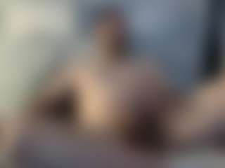 erictwood9's Live Sex Cam Show