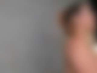 Live cam show with HannaVasquez - Striptease on alttransgirls