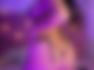 Live cam show with innocenthazel - Middle Aged on Camsoda