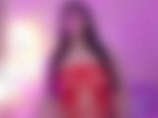 innocenthazel's Live Sex Cam Show