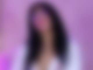 Live cam show with innocenthazel - Mature on xxxlivecams.org
