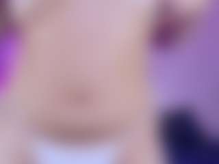 Live cam show with innocenthazel - Mature on nudelive.tv