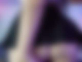 innocenthazel's Live Sex Cam Show