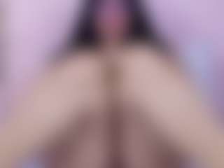 innocenthazel's Live Sex Cam Show