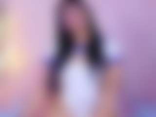 innocenthazel's Live Sex Cam Show
