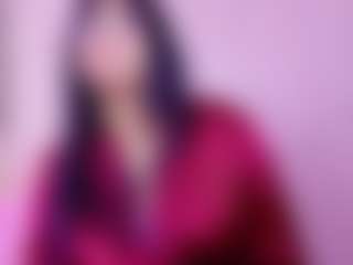 innocenthazel's Live Sex Cam Show