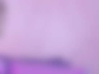Live cam show with innocenthazel - Granny Squirt on Hubzter Live