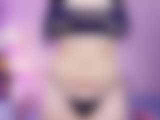 innocenthazel's Live Sex Cam Show