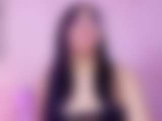 innocenthazel's Live Sex Cam Show