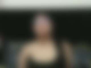 innocenthazel's Live Sex Cam Show