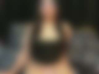 Live cam show with innocenthazel - Middle Aged on SinfulBabes