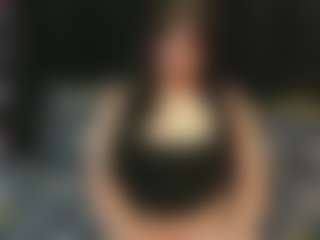 innocenthazel's Live Sex Cam Show