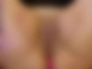 innocenthazel's Live Sex Cam Show