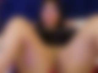 innocenthazel's Live Sex Cam Show