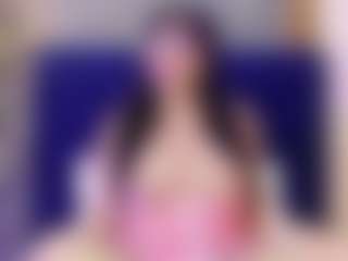 innocenthazel's Live Sex Cam Show