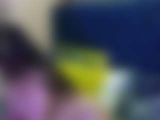 innocenthazel's Live Sex Cam Show