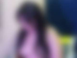 innocenthazel's Live Sex Cam Show