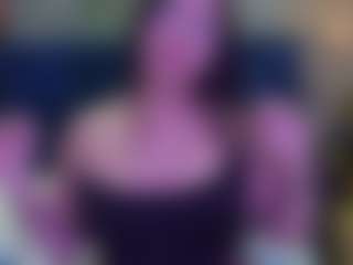 Live cam show with innocenthazel - Middle Aged on slutload