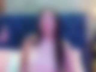 Live cam show with innocenthazel - Amateur on live18s.com
