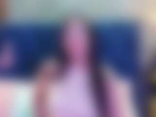 Live cam show with innocenthazel - Mature Young Adult on live18s.com