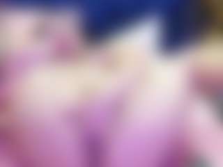 Live cam show with innocenthazel - Bedroom Mature on PervPlay.com