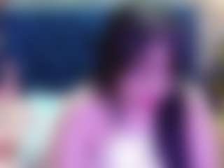 innocenthazel's Live Sex Cam Show