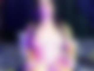 Live cam show with innocenthazel - Granny on madthumbs