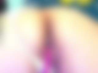 Live cam show with innocenthazel - Granny on SxyPornLive