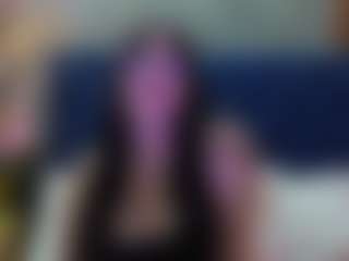 Live cam show with innocenthazel - Middle Aged on fapnchat