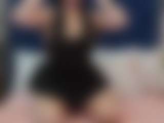 Live cam show with innocenthazel - Bedroom Mature on Camsoda