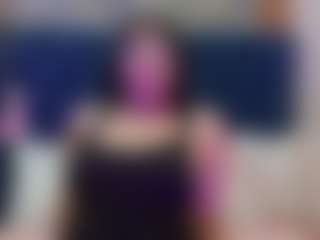 Live cam show with innocenthazel - Cuckold on CamClone