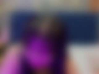Live cam show with innocenthazel - College Curvy on Camsoda