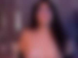 Live cam show with innocenthazel - Granny Big Ass on Camsoda